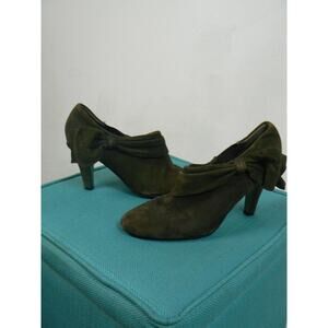$130 Tahari Green Suede Leather Bow Bootie Greyson Heels 7